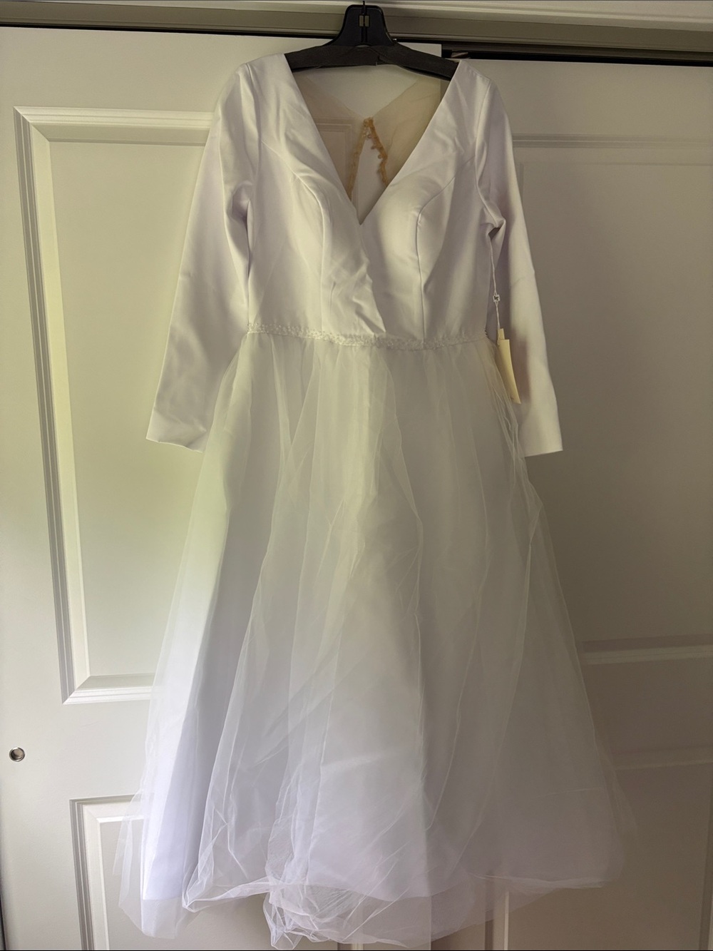 White Long-Sleeve Tulle Kids Dress
